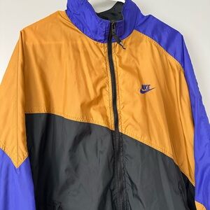 Vintage Nike Black and Purple Windbreaker